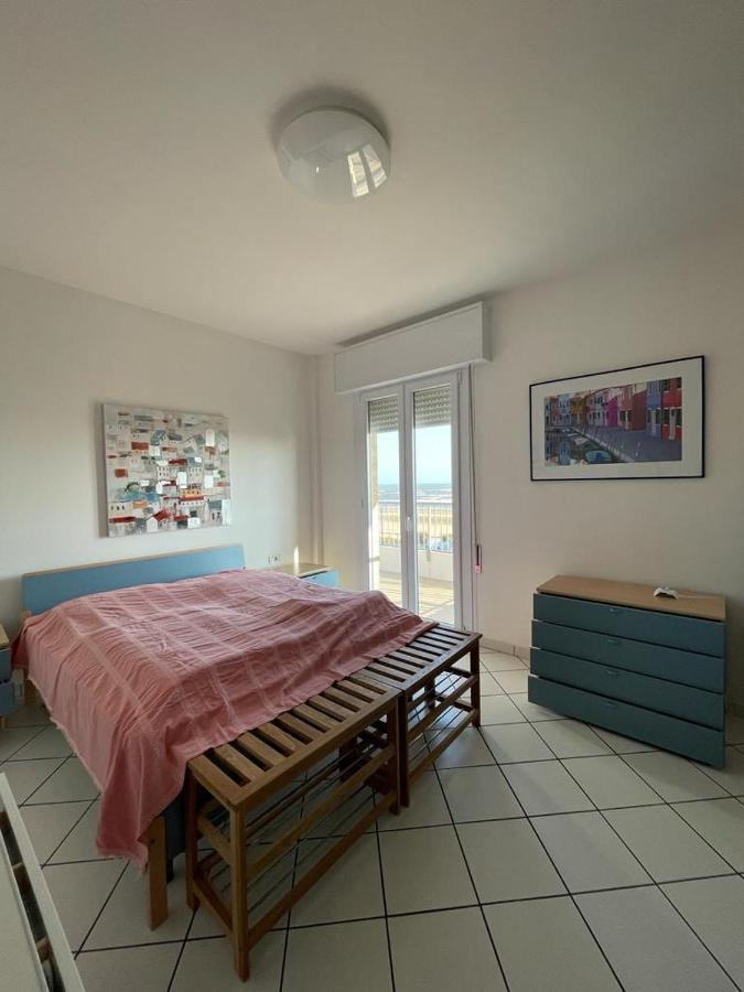 Residence Zeta - Walterigato Apartments Solo Per Famiglie Lido di Jesolo Bagian luar foto