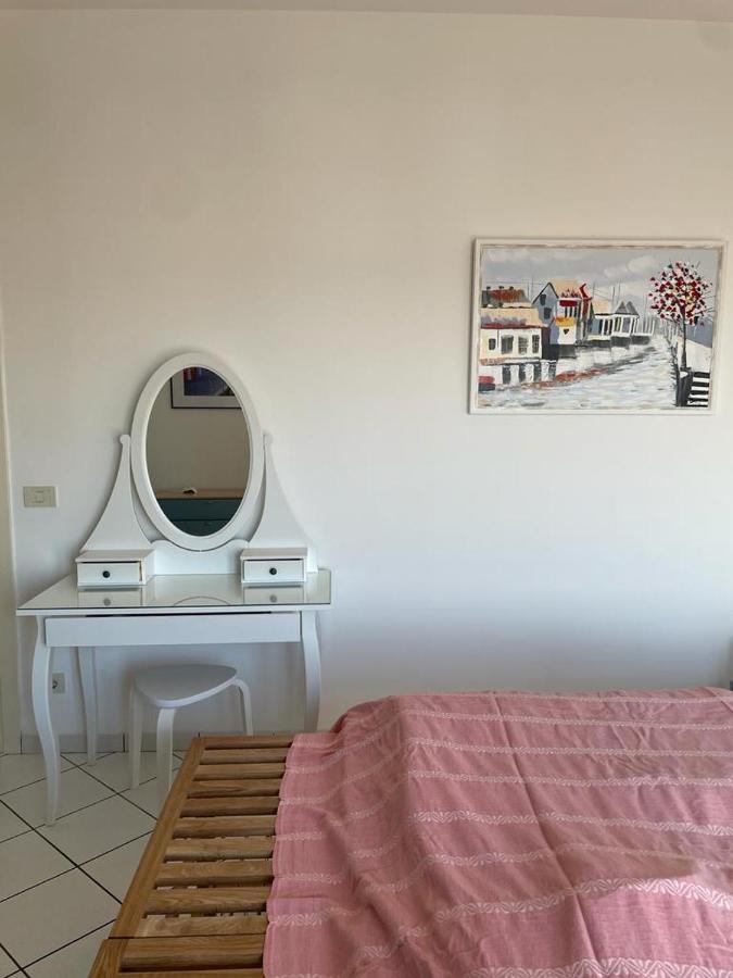 Residence Zeta - Walterigato Apartments Solo Per Famiglie Lido di Jesolo Bagian luar foto