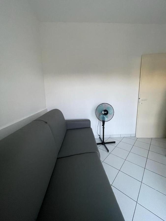 Residence Zeta - Walterigato Apartments Solo Per Famiglie Lido di Jesolo Bagian luar foto