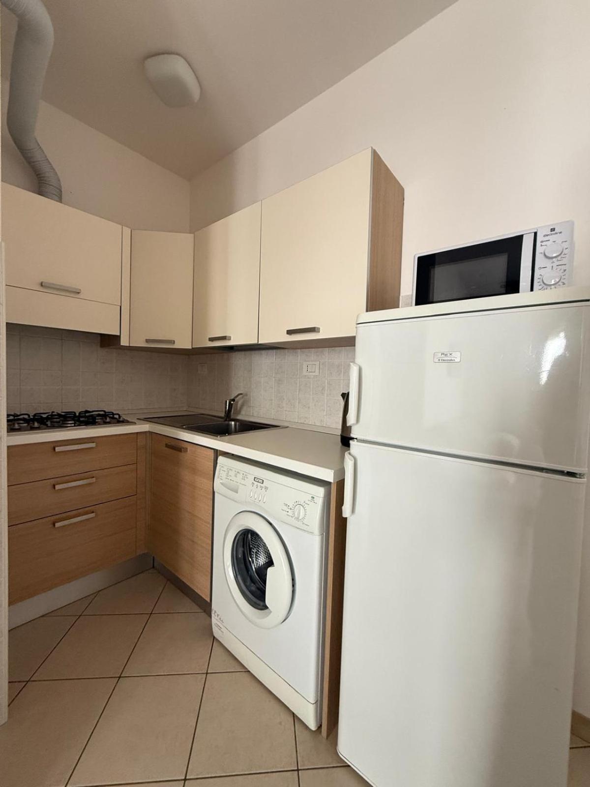 Residence Zeta - Walterigato Apartments Solo Per Famiglie Lido di Jesolo Bagian luar foto