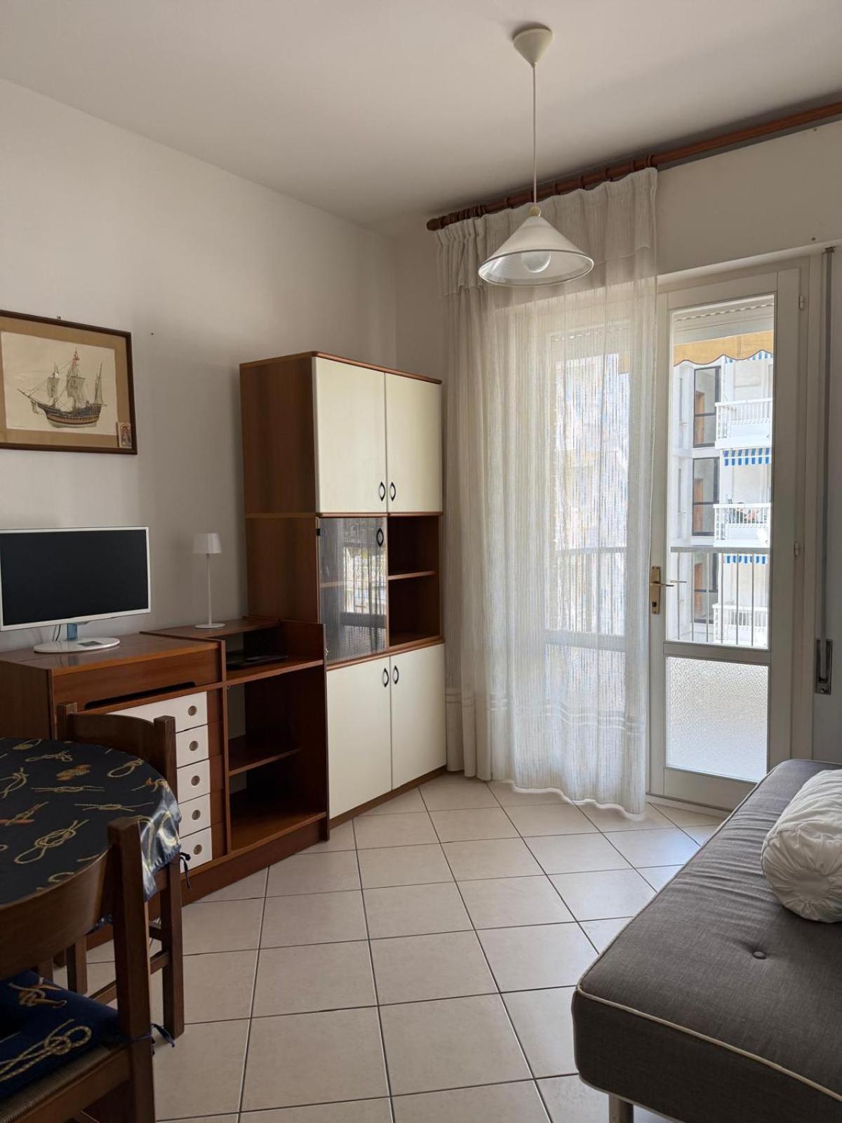 Residence Zeta - Walterigato Apartments Solo Per Famiglie Lido di Jesolo Bagian luar foto