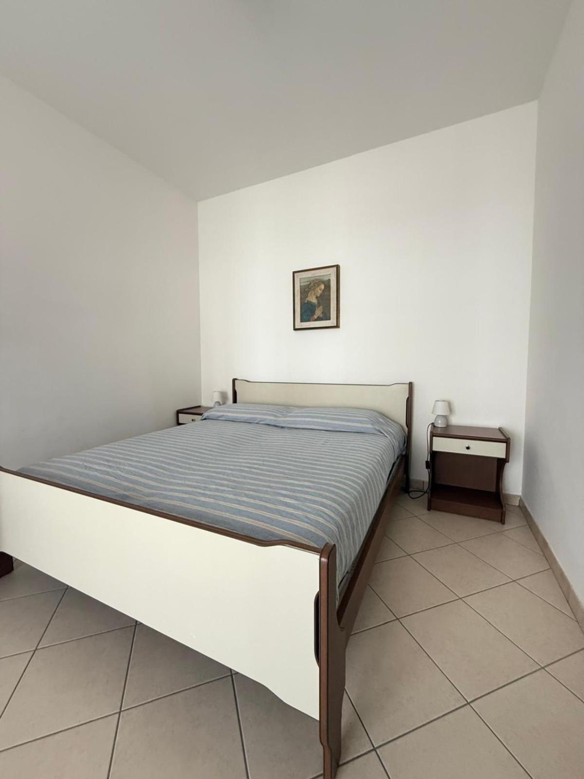 Residence Zeta - Walterigato Apartments Solo Per Famiglie Lido di Jesolo Bagian luar foto